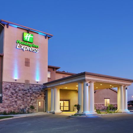 Holiday Inn Express Lodi By Ihg Exterior foto