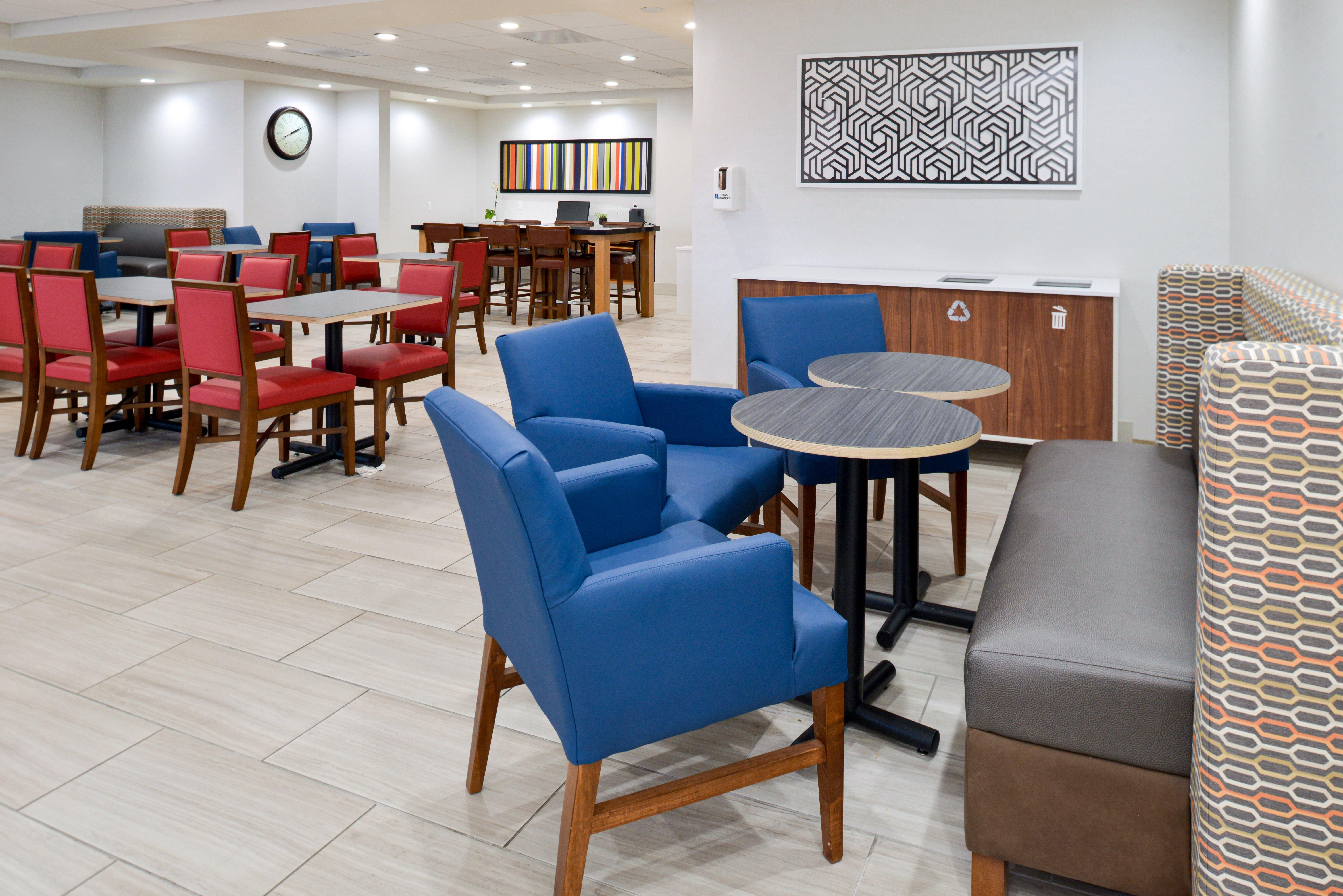 Holiday Inn Express Lodi By Ihg Exterior foto