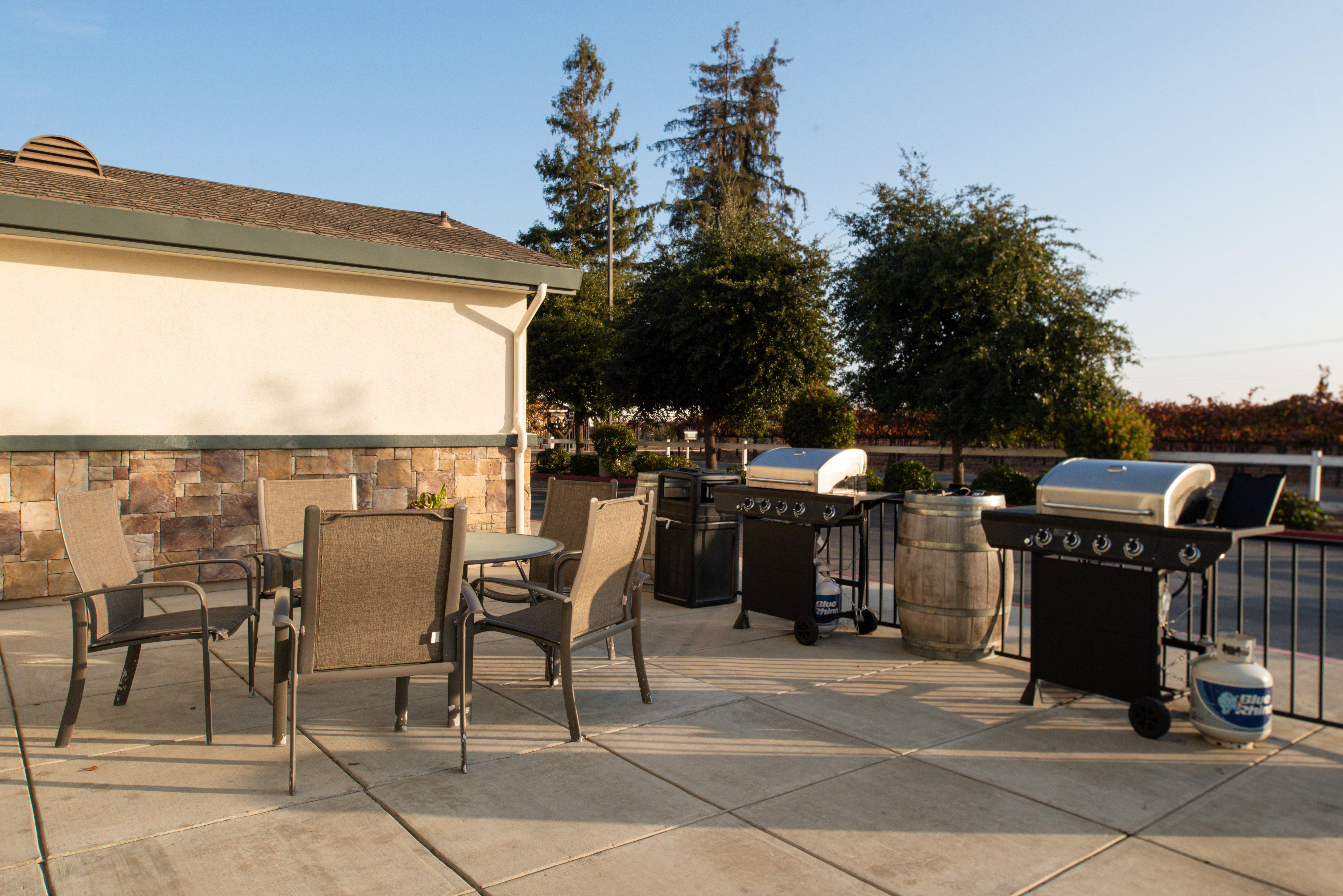 Holiday Inn Express Lodi By Ihg Exterior foto